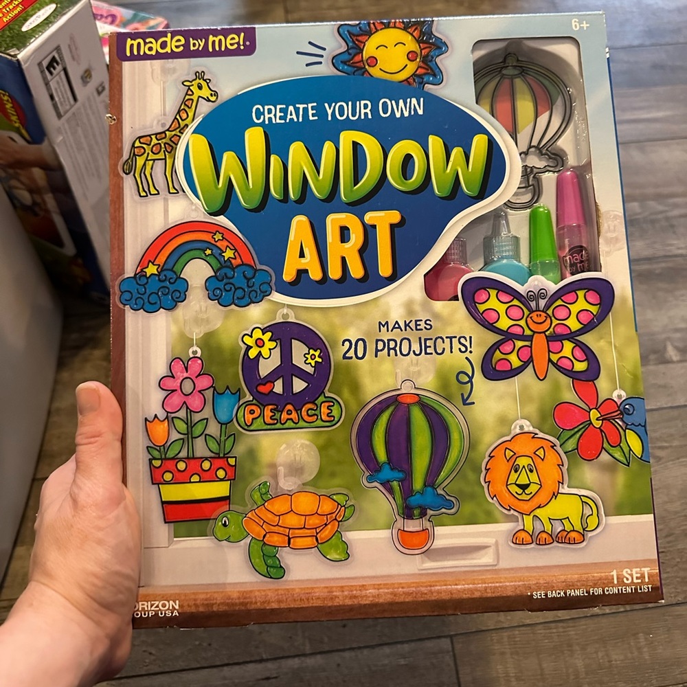 NEW - kids window art kit